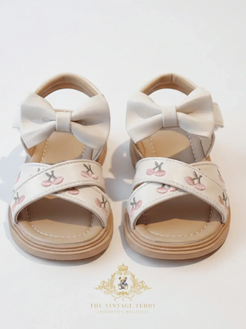 NWT Pretty Girls Embroidered Floral Sandals Children's Shoes Bow Cream & Pink 11